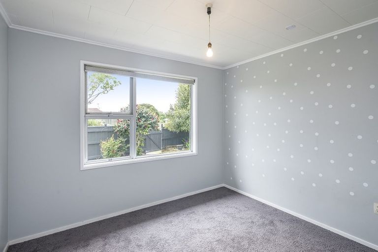 Photo of property in 32 Sylvan Avenue, Waikanae, 5036
