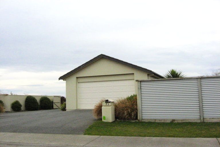 Photo of property in 73 Rosewood Drive, Rosedale, Invercargill, 9810