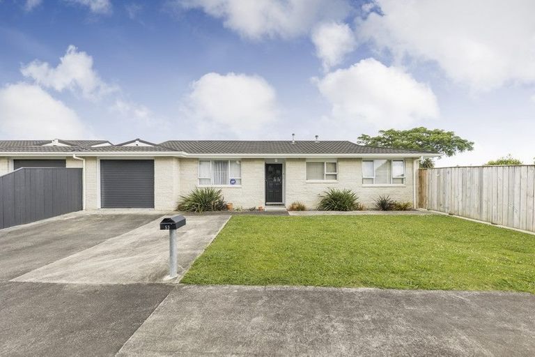 Photo of property in 53 Carter Crescent, Awapuni, Palmerston North, 4412
