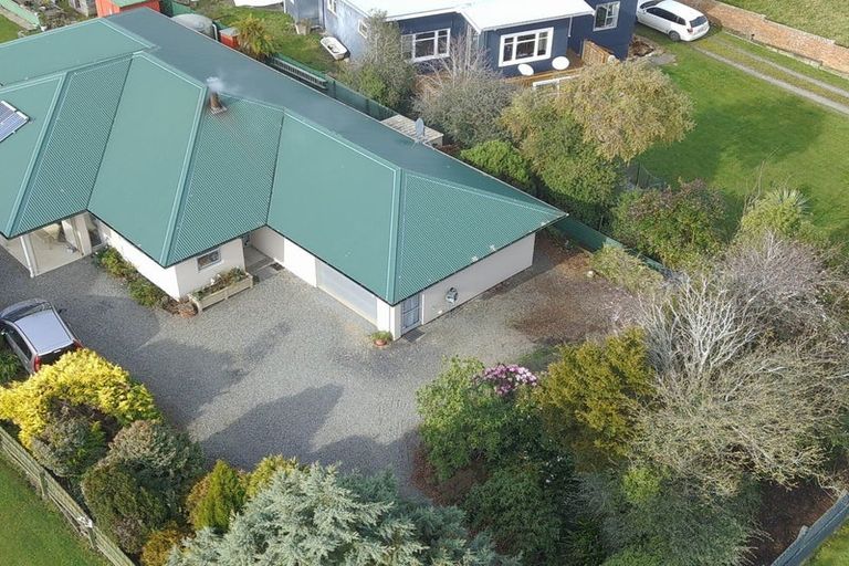 Photo of property in 37 Bernera Street, Karitane, Waikouaiti, 9471