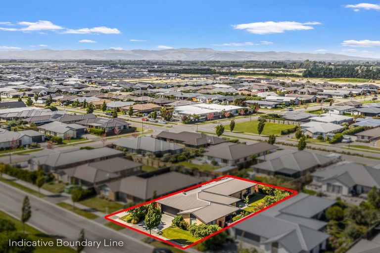 Photo of property in 18 Lansdowne Way, Rolleston, 7615