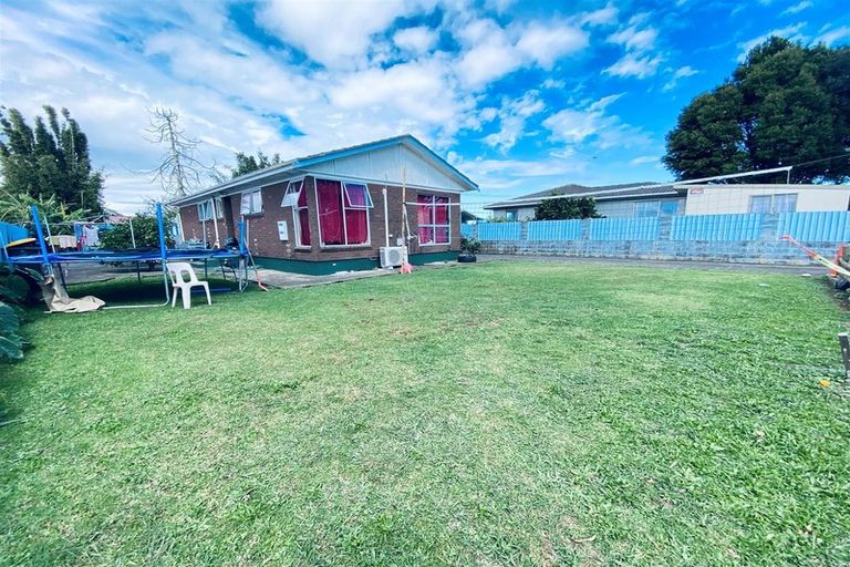 Photo of property in 10 Desmond Place, Otara, Auckland, 2023