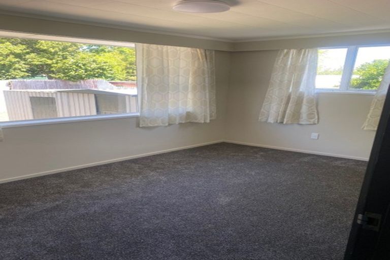 Photo of property in 6 Murdoch Place, Raureka, Hastings, 4120