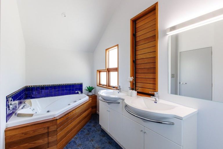 Photo of property in 98 Otarawairere Road, Ohope, 3121