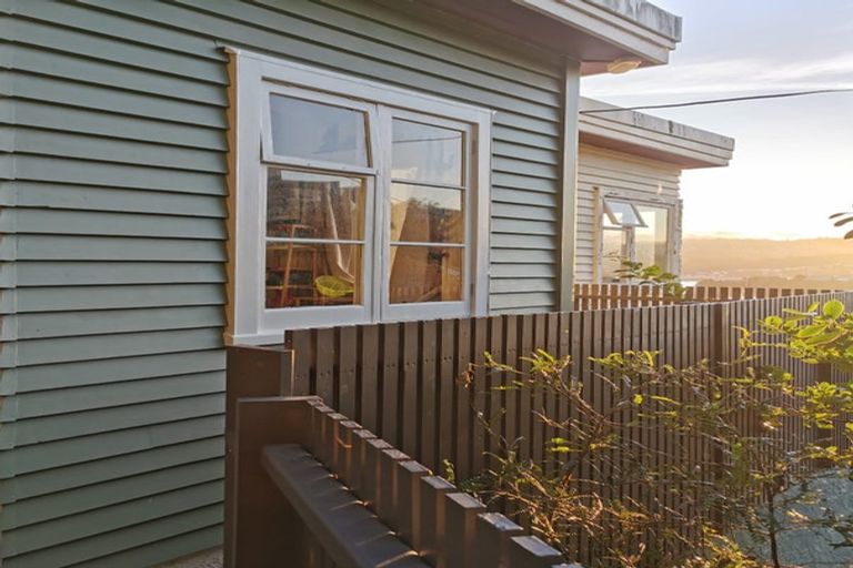 Photo of property in 67 Townsend Road, Miramar, Wellington, 6022