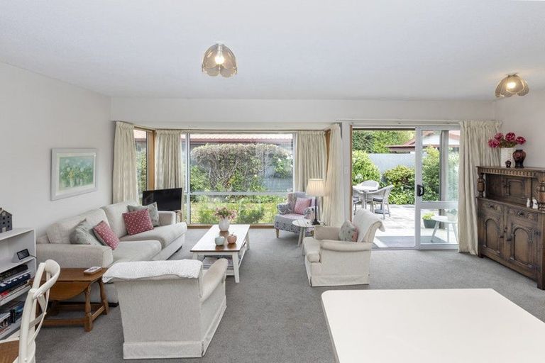 Photo of property in 373b Harewood Road, Bishopdale, Christchurch, 8053