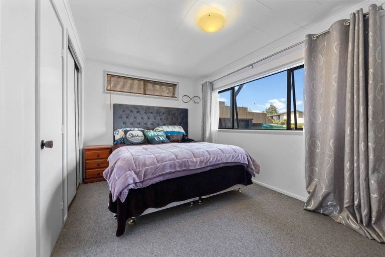 Photo of property in 39 Waianiwa Place, Tokoroa, 3420