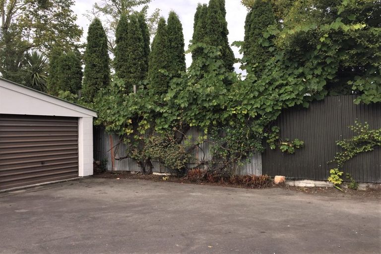 Photo of property in 1/23a Hamilton Avenue, Ilam, Christchurch, 8041