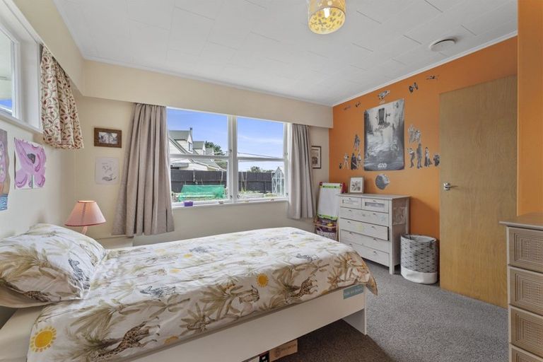 Photo of property in 15 Waitohu Valley Road, Otaki, 5512