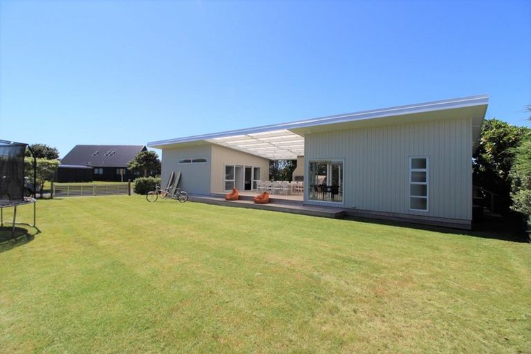 Photo of property in 134 Harbour Drive, Matarangi, Whitianga, 3592