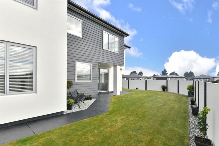 Photo of property in 15 Aroha Street, Pegasus, 7612