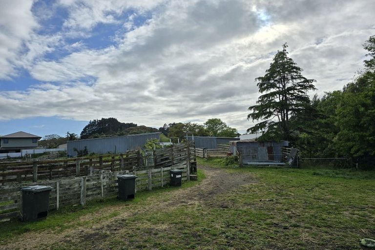 Photo of property in 102 Putiki Drive, Putiki, Whanganui, 4500