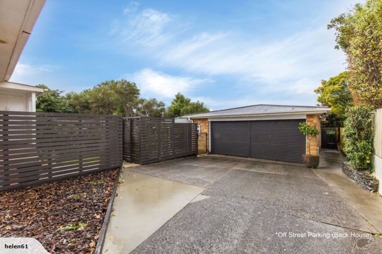 Photo of property in 22 Botany Road, Howick, Auckland, 2010