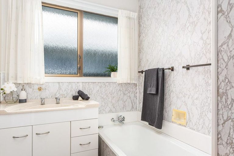 Photo of property in 73 Karamu Crescent, Wainuiomata, Lower Hutt, 5014