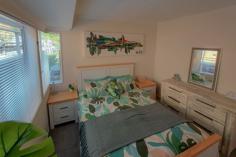 Photo of property in 6 Palm Court, Mount Maunganui, 3116