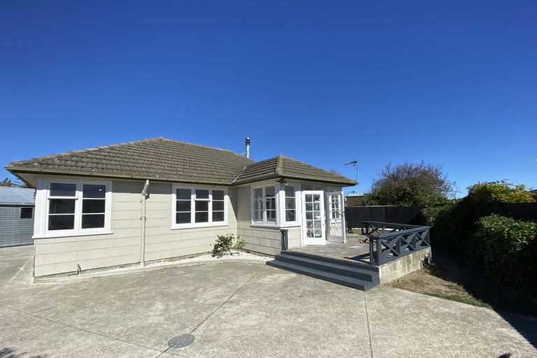 Photo of property in 27 Doreen Street, Aranui, Christchurch, 8061