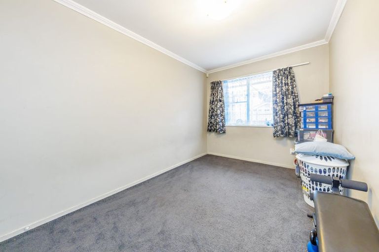 Photo of property in 2/87 Station Road, Papatoetoe, Auckland, 2025