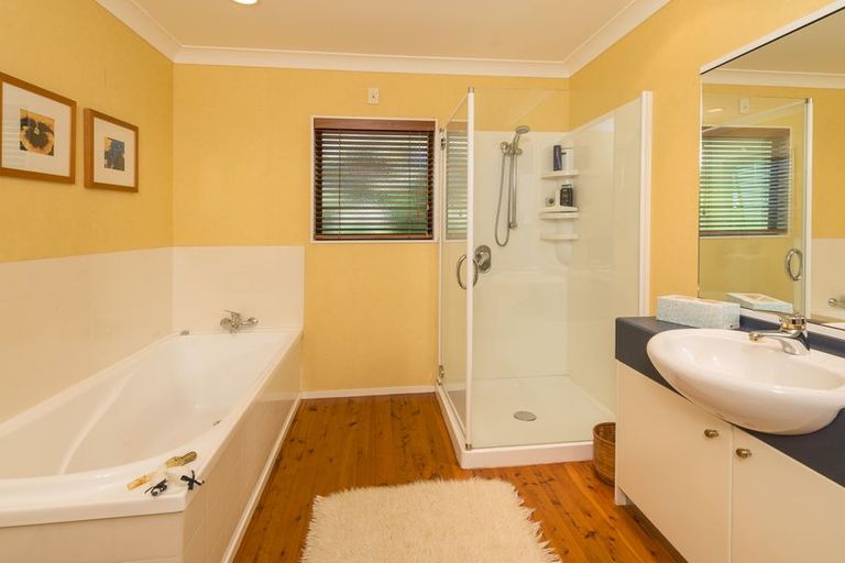 Photo of property in 11a Raniera Place, Springfield, Rotorua, 3015