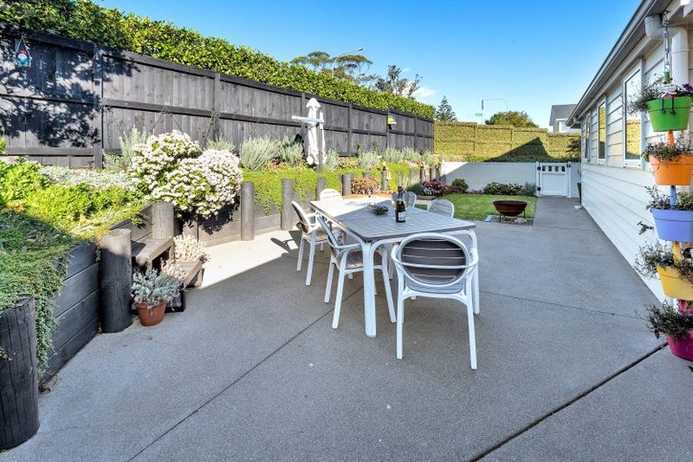 Photo of property in 1 Gibraltar Street, Howick, Auckland, 2014