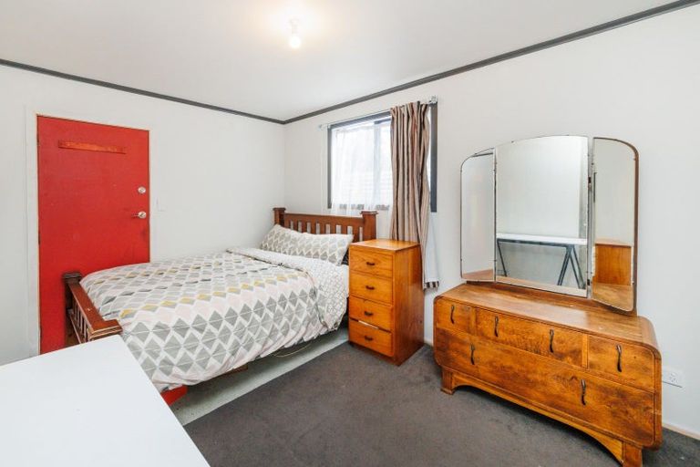 Photo of property in 21 Aru Street, Tangimoana, 4822