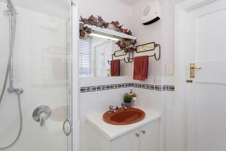 Photo of property in 34 Hull Street, South Hill, Oamaru, 9400