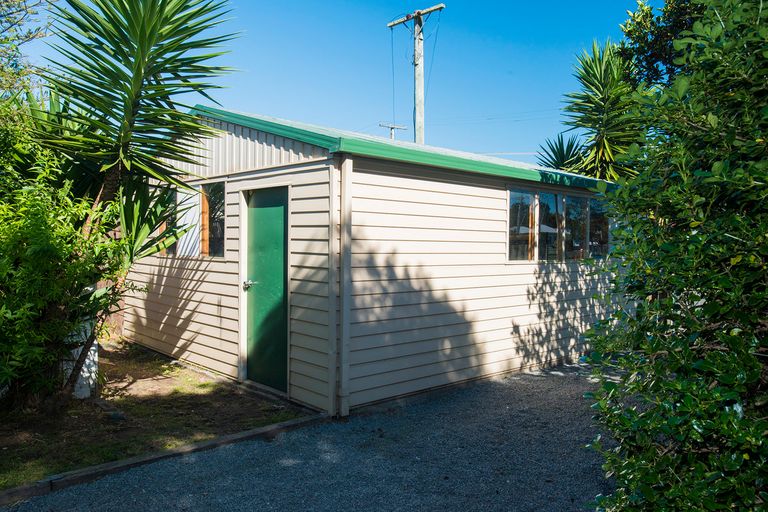 Photo of property in 586 Aberdeen Road, Te Hapara, Gisborne, 4010