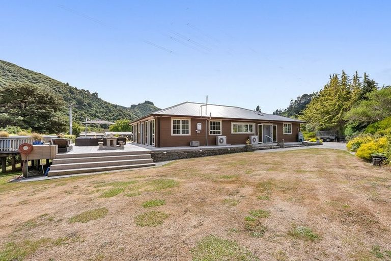 Photo of property in 63 Black Beech Street, Birchville, Upper Hutt, 5018