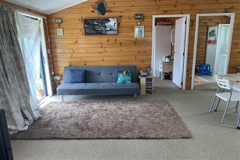 Photo of property in 26 Cranberry Place, Bucklands Beach, Auckland, 2012