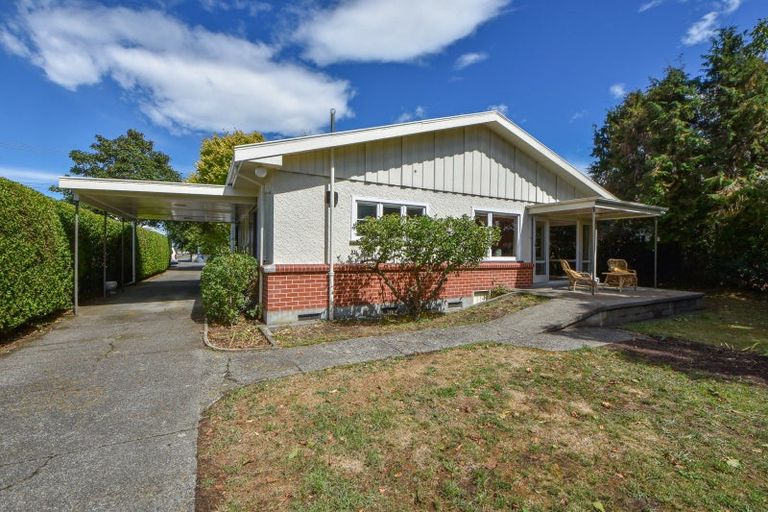 Photo of property in 50 Kent Street, Carterton, 5713