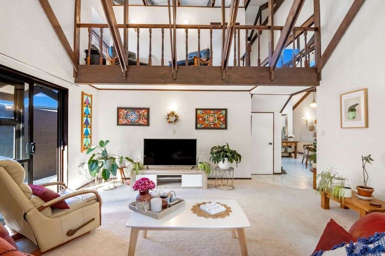 Photo of property in 1341 Hinemoa Street, Rotorua, 3010