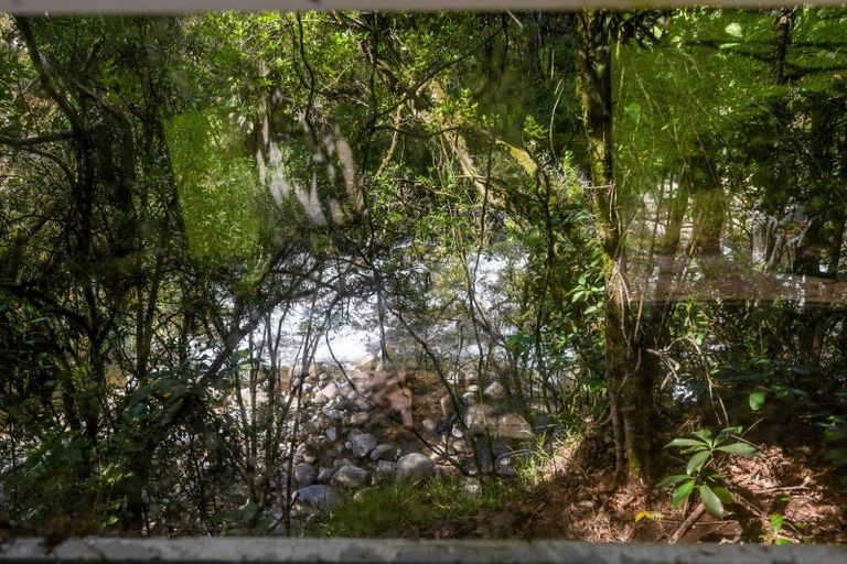 Photo of property in 115 Alfred Road, Egmont Village, New Plymouth, 4371