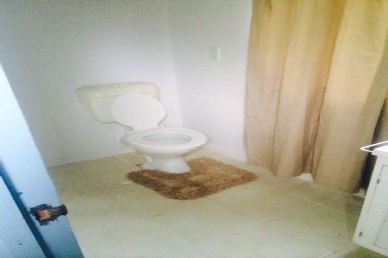 Photo of property in 13 Wharf Road, Albany, Auckland, 0632