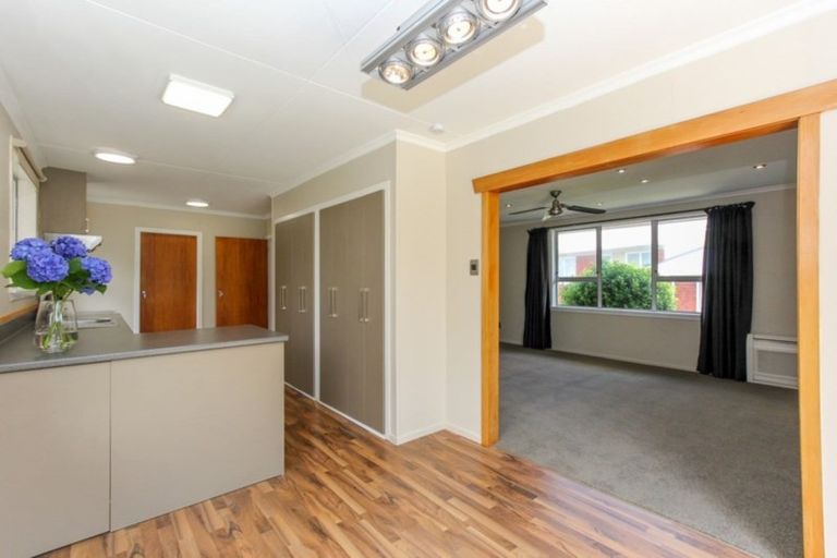 Photo of property in 23 Trafalgar Street, Westown, New Plymouth, 4310