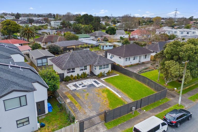 Photo of property in 19 Awatere Street, Clover Park, Auckland, 2023