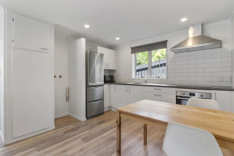 Photo of property in 161 Triangle Road, Massey, Auckland, 0614