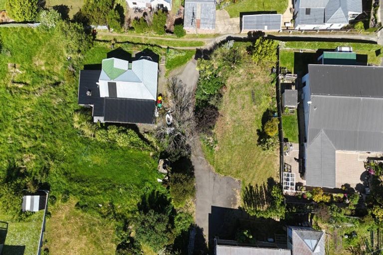 Photo of property in 4a Totara Street, Ravensbourne, Dunedin, 9022