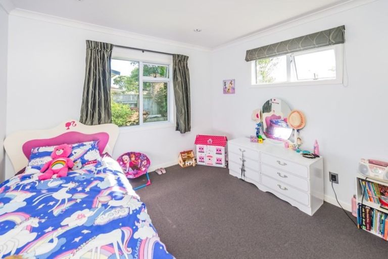Photo of property in 4 Brougham Place, Springvale, Whanganui, 4501