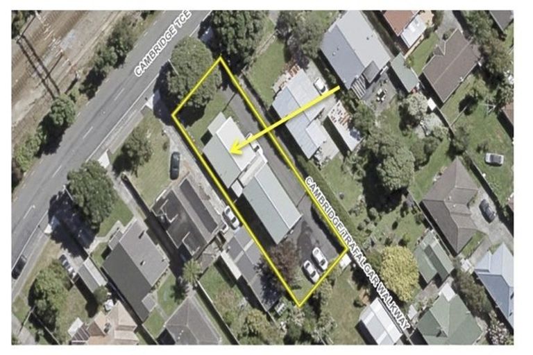 Photo of property in 45 Cambridge Terrace, Waiwhetu, Lower Hutt, 5010