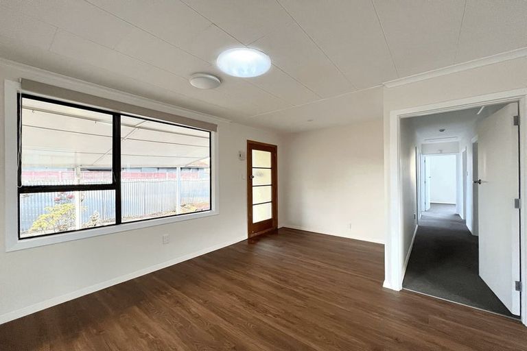 Photo of property in 450a Greers Road, Bishopdale, Christchurch, 8053