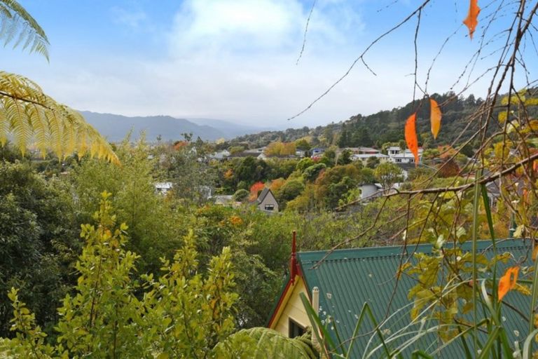 Photo of property in 79 Sunbrae Drive, Silverstream, Upper Hutt, 5019