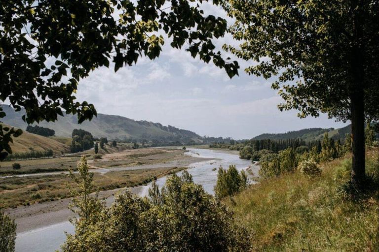 Photo of property in Gatehouse And River Room., 1308e Tuki Tuki Road, Tuki Tuki, Havelock North, 4294