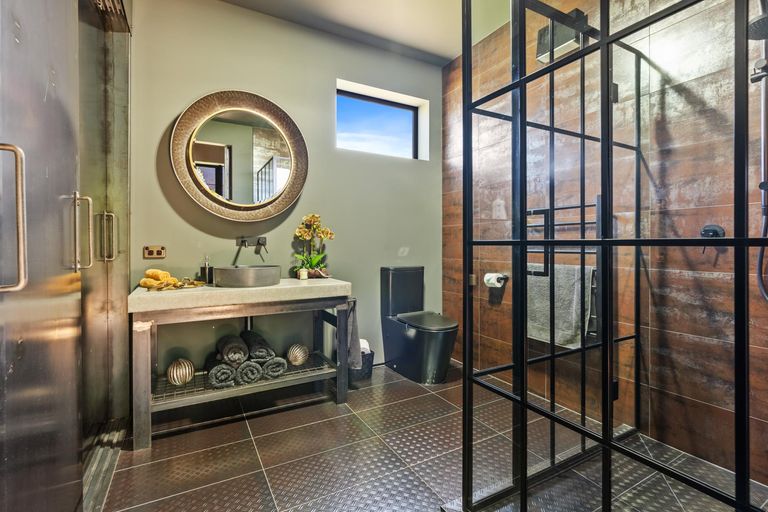 Photo of property in 21 D'archiac Drive, Lake Tekapo, 7999