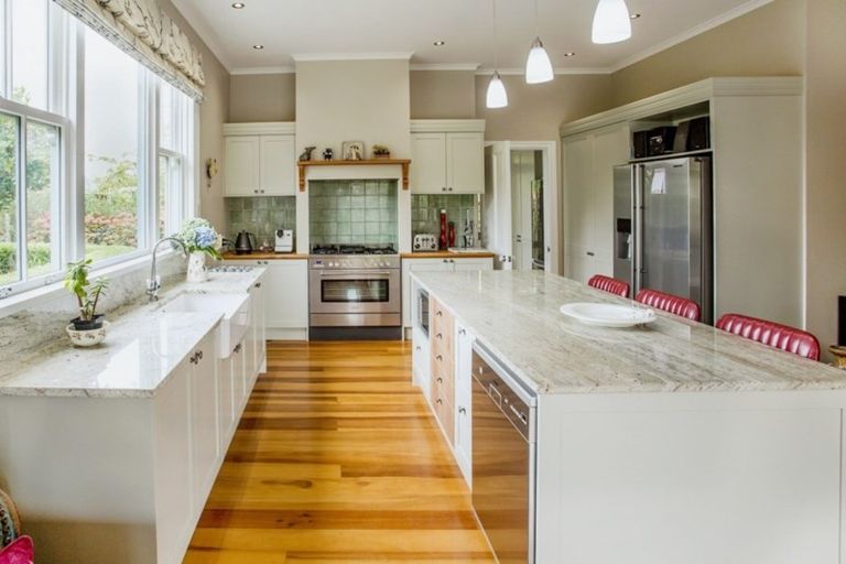 Photo of property in 202 Waitohu Valley Road, Otaki, 5583