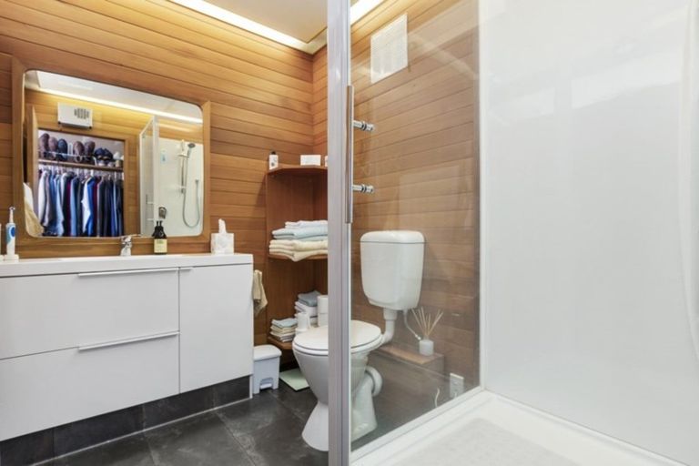 Photo of property in 54 Cliffs Road, Saint Clair, Dunedin, 9012