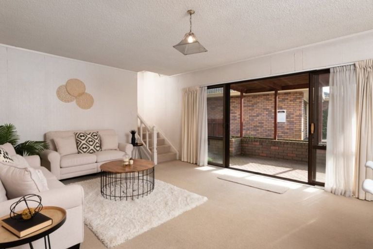 Photo of property in 8 Terrace Avenue, Mount Maunganui, 3116