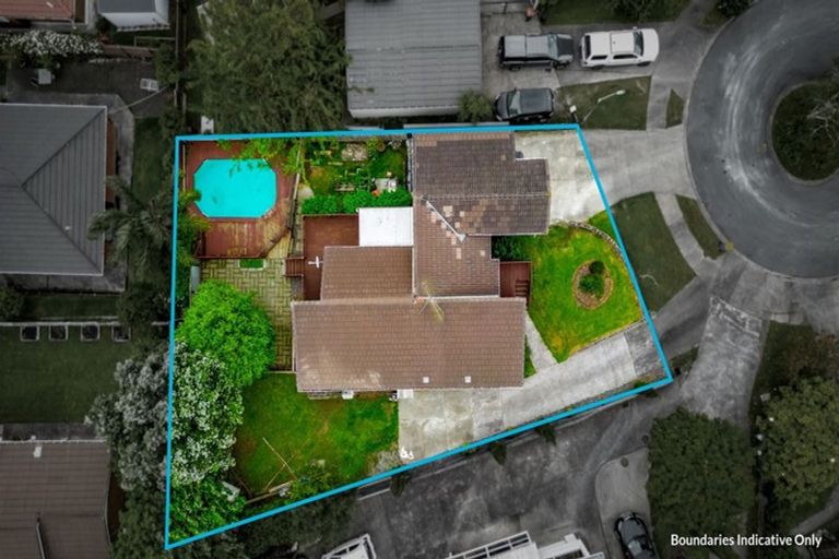 Photo of property in 17 Ebony Place, Massey, Auckland, 0614