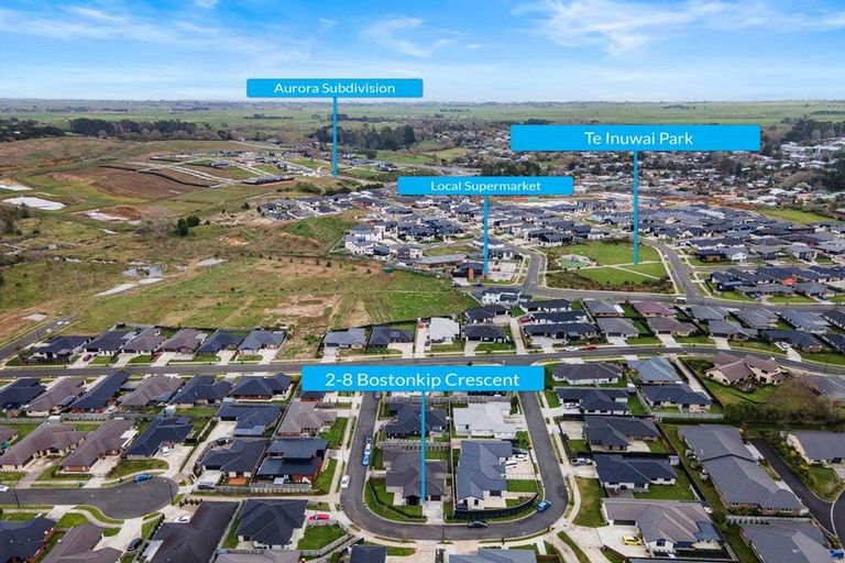 Photo of property in 2/8 Bostonkip Crescent, Fitzroy, Hamilton, 3282