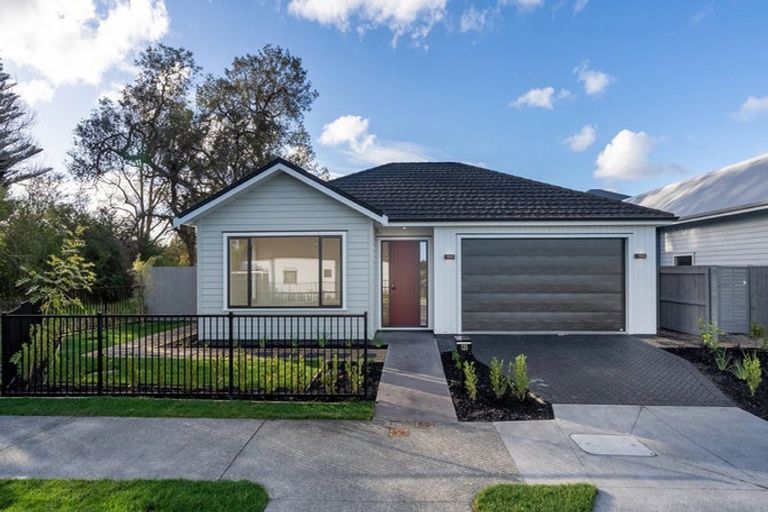 Photo of property in 135 Kopuru Road, Whenuapai, Auckland, 0618