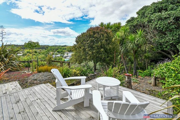 Photo of property in 88 Howard Road, Orere Point, Papakura, 2585