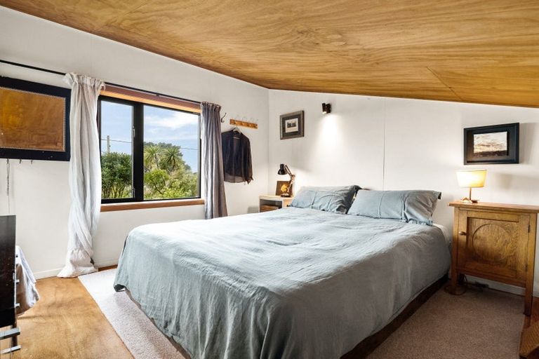 Photo of property in 8 Beach Road, Long Beach, Port Chalmers, 9081